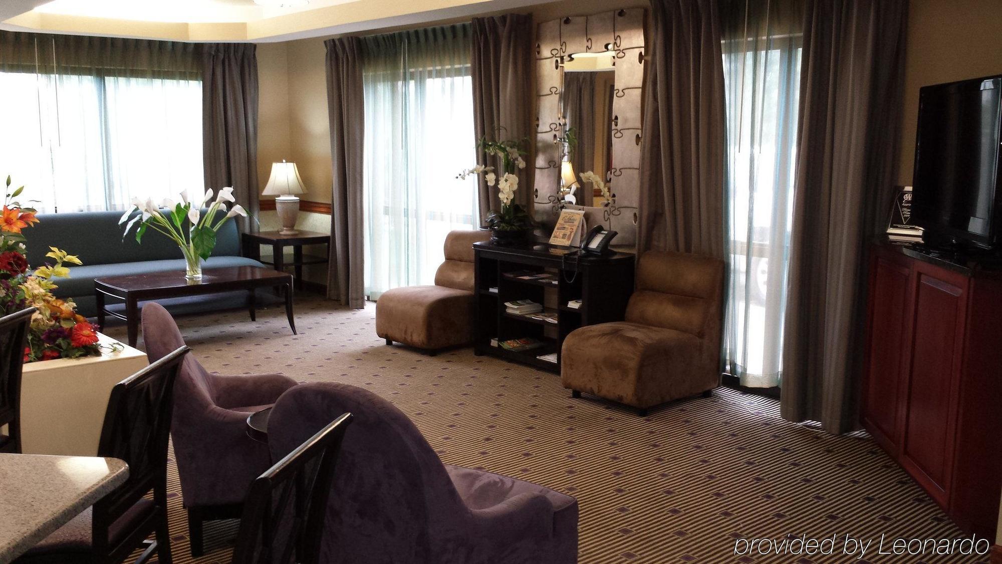 Holiday Inn Express Edgewood-Aberdeen-Bel Air Экстерьер фото